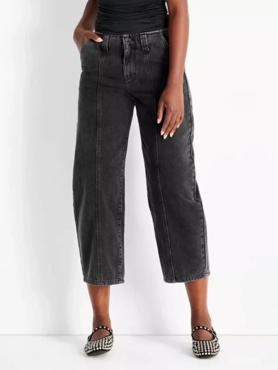 Future Collective Denim - Women's Mid-Rise Barrel Leg Jeans - Future Collective NWOT